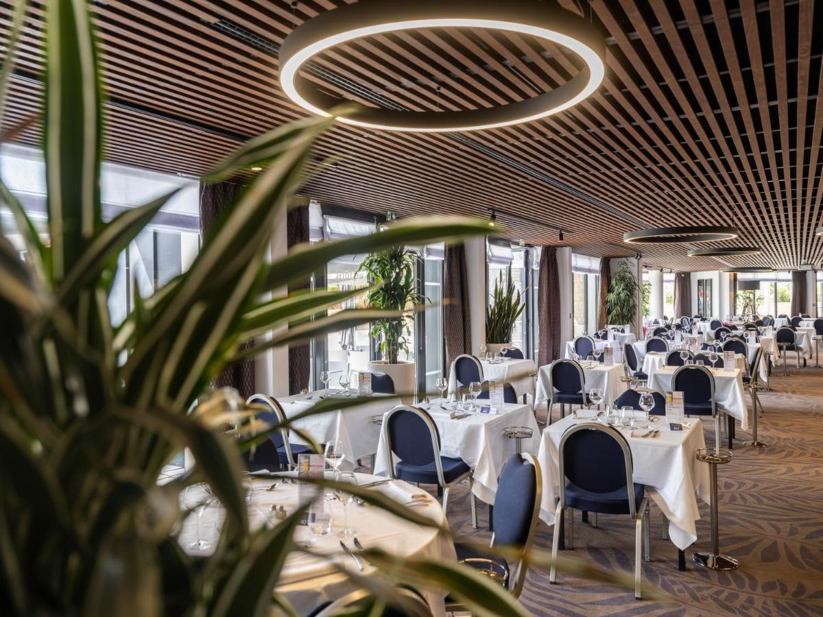 Restaurant ou autre lieu de restauration dans l'établissement Westotel Pornic Côte de Jade