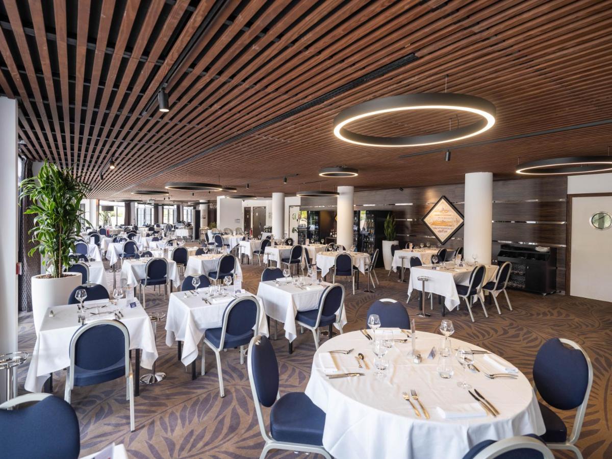 Restaurant ou autre lieu de restauration dans l'établissement Westotel Pornic Côte de Jade