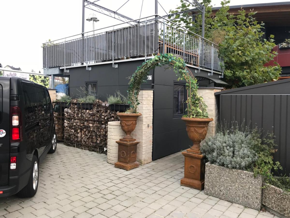 Tiny House Black Pearl - Housity