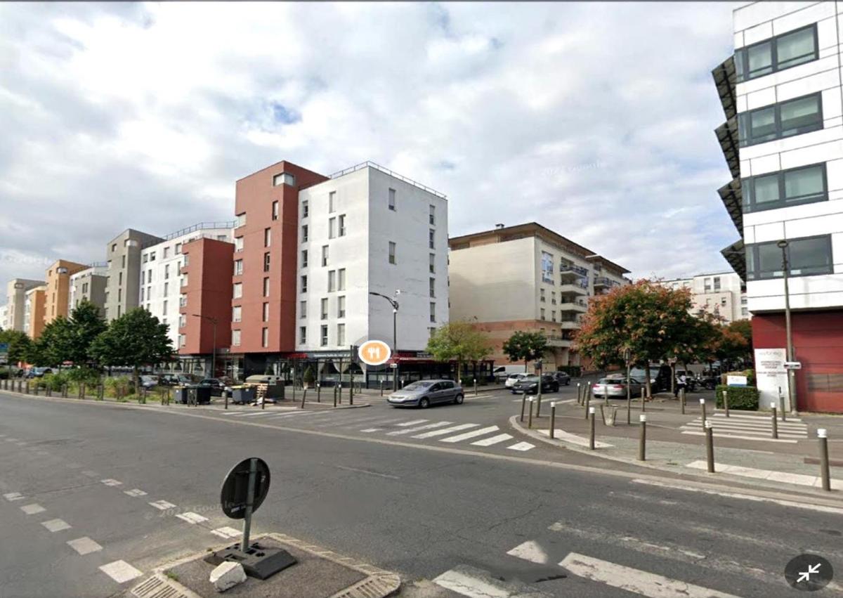 2 PIECES proche du centre PARIS 15 min - Hizvo