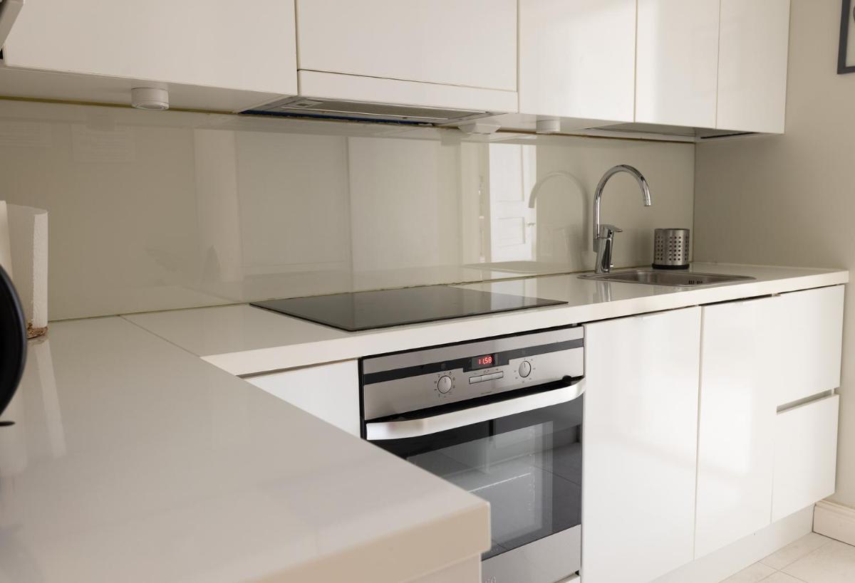 2ndhomes Bright & Modern 1BR Home in Ullanlinna - Housity