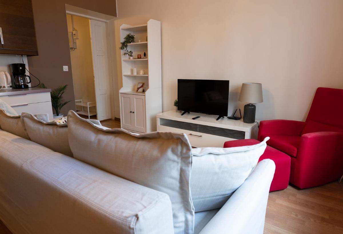 2ndhomes Central 1BR Apartment with Great Location by Kaisaniemi Park - Housity