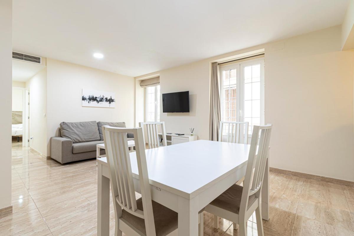 Allo Apartments Consistorio Centro 2 Habitaciones - Housity