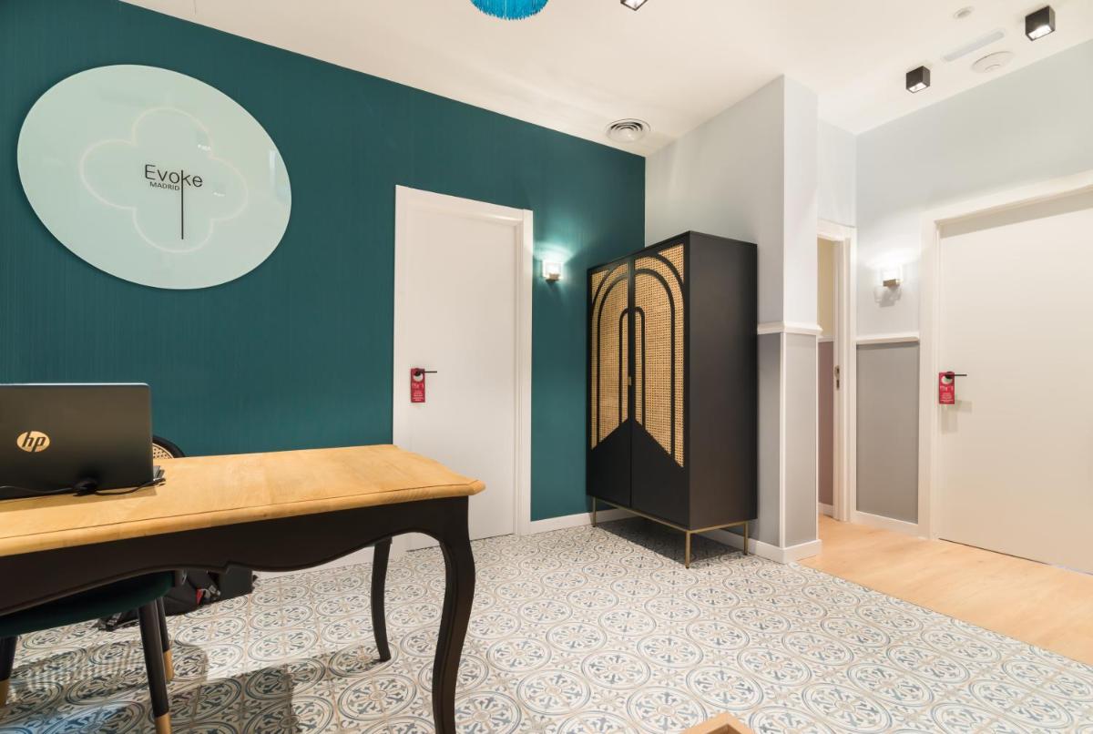 Hostal Evoke Madrid - Housity