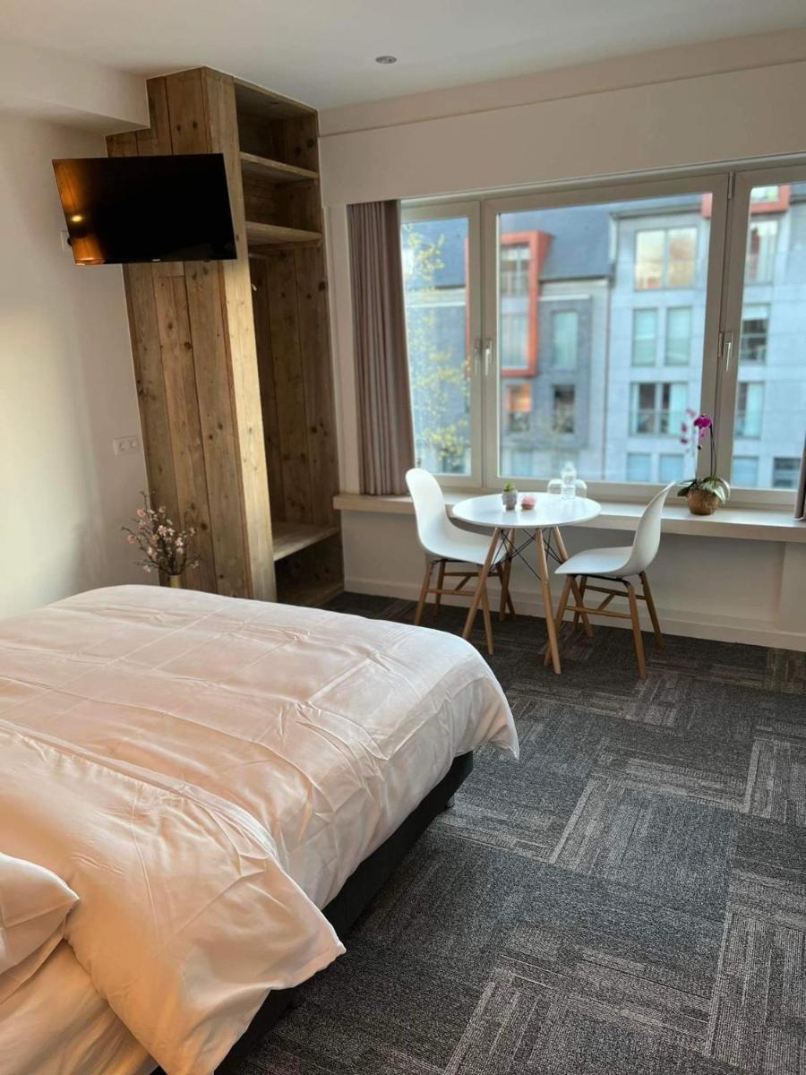Prachtige kamer in centrum Brugge met badkamer ! - Housity