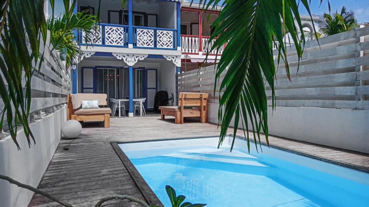Secret Sand, 2 bedrooms Holiday Home with private Pool, Orient Bay - Housity