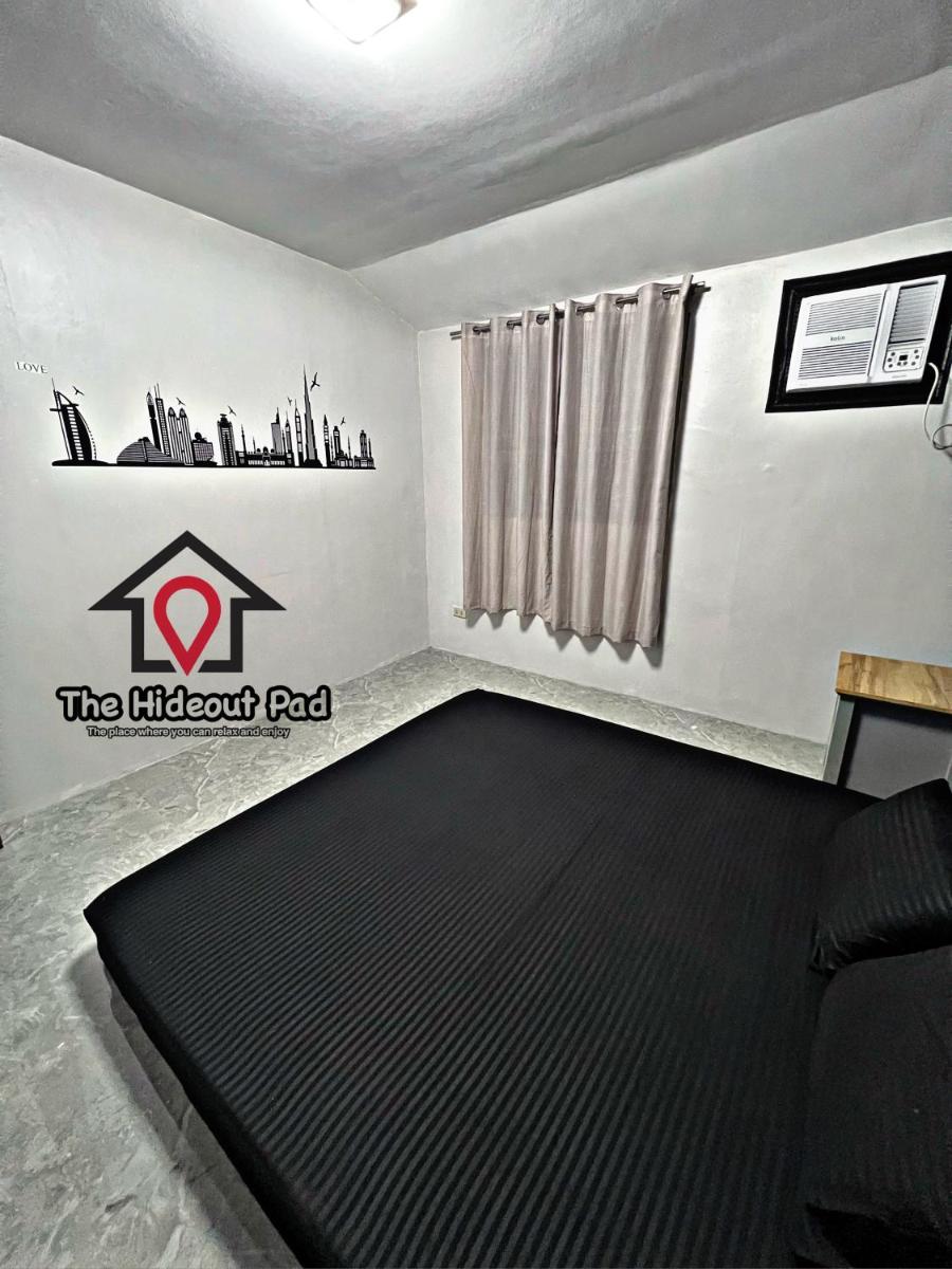 Townhouse in Angeles City - Housity