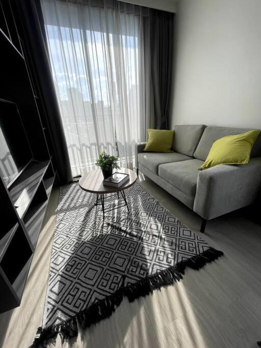 Suitetrails - 2 beds 2 Baths, Ruamrudee 2, Minimum 1 month Stay only