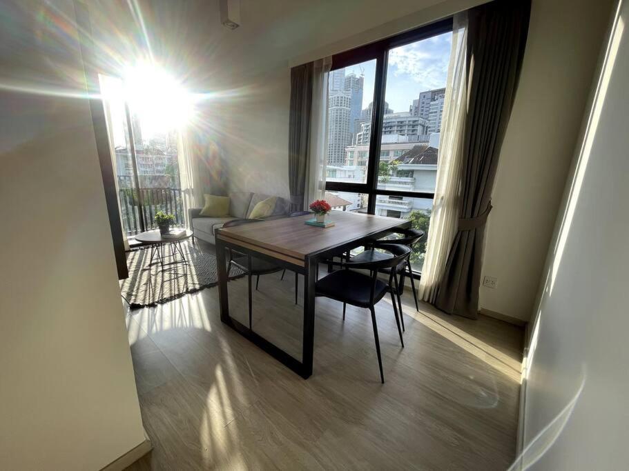 Suitetrails - 2 beds 2 Baths, Ruamrudee 2, Minimum 1 month Stay only