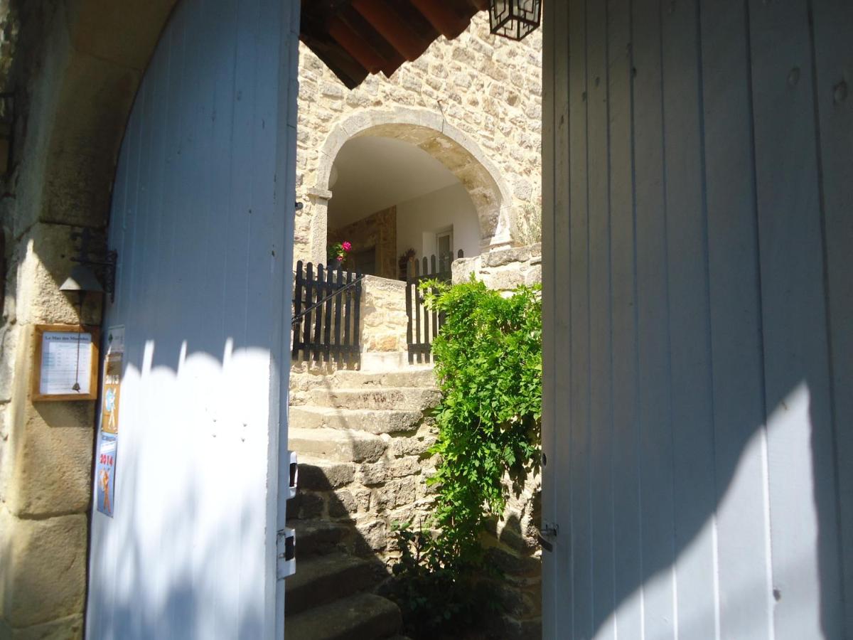 Le Mas des Monèdes - Housity