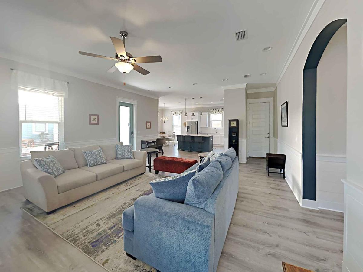 Sunshine Vacation Home - Housity