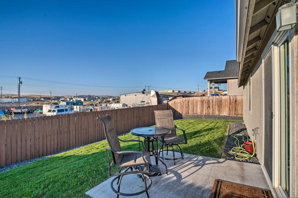 Kennewick Getaway with Patio and Near Golfing! - Housity