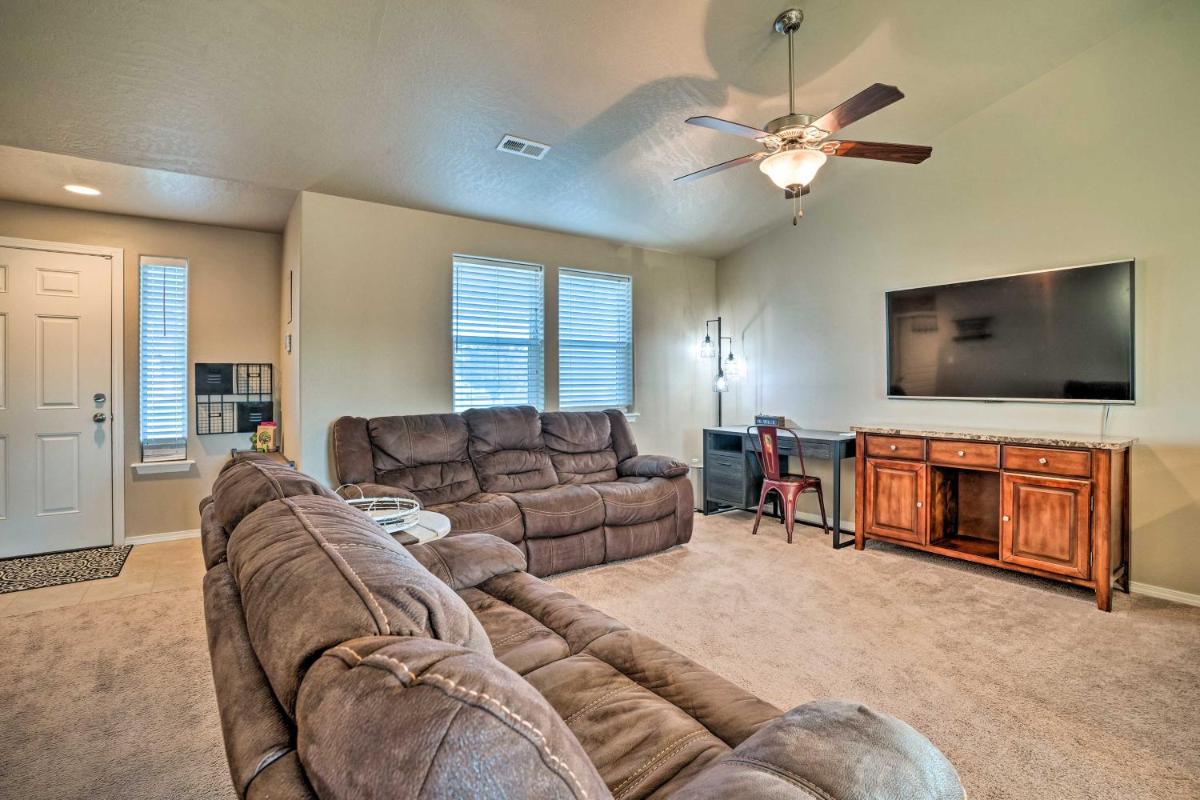 Kennewick Getaway with Patio and Near Golfing! - Housity