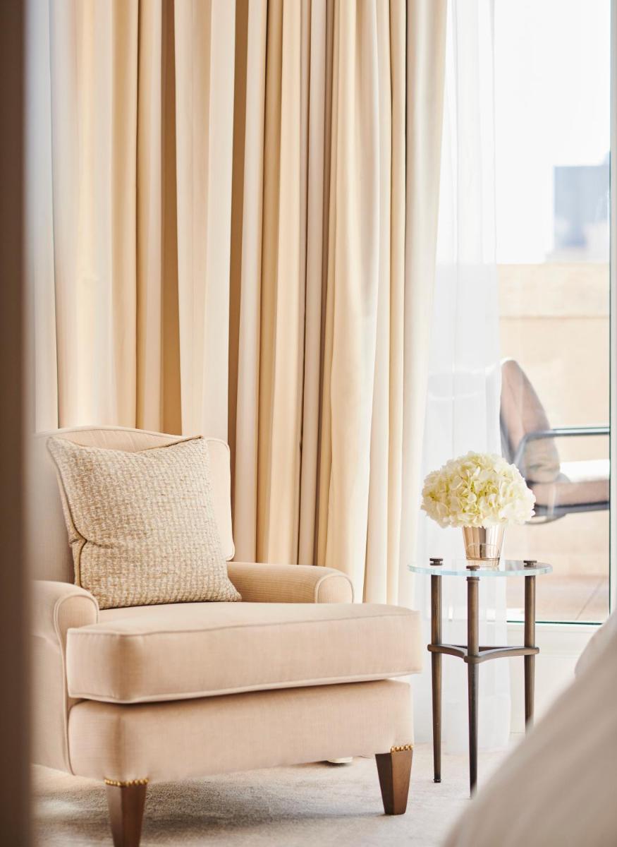 Zona de estar de Four Seasons Hotel Madrid