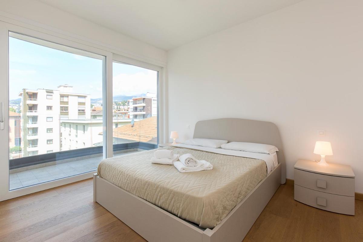 Roggia 16 by Quokka 360 - central flat with balcony - Housity