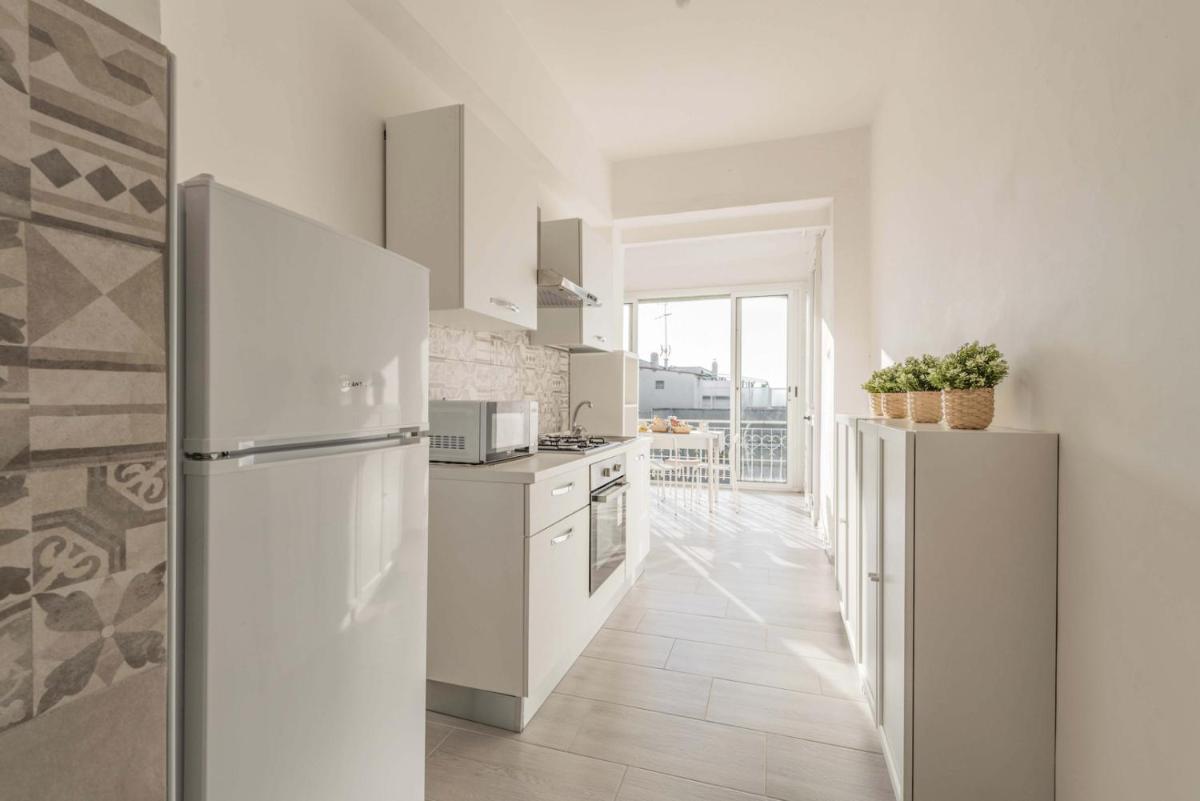 Rosa House - Housity