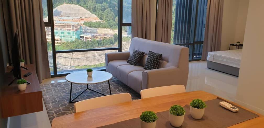 KL EAST RIDGE RARA SUITE HOMESTAY - Housity