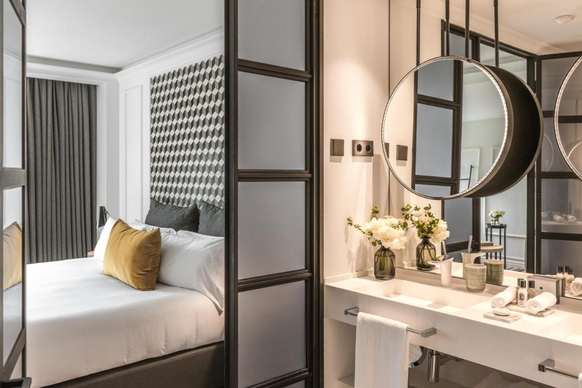 Cama o camas de una habitación en Serras Barcelona