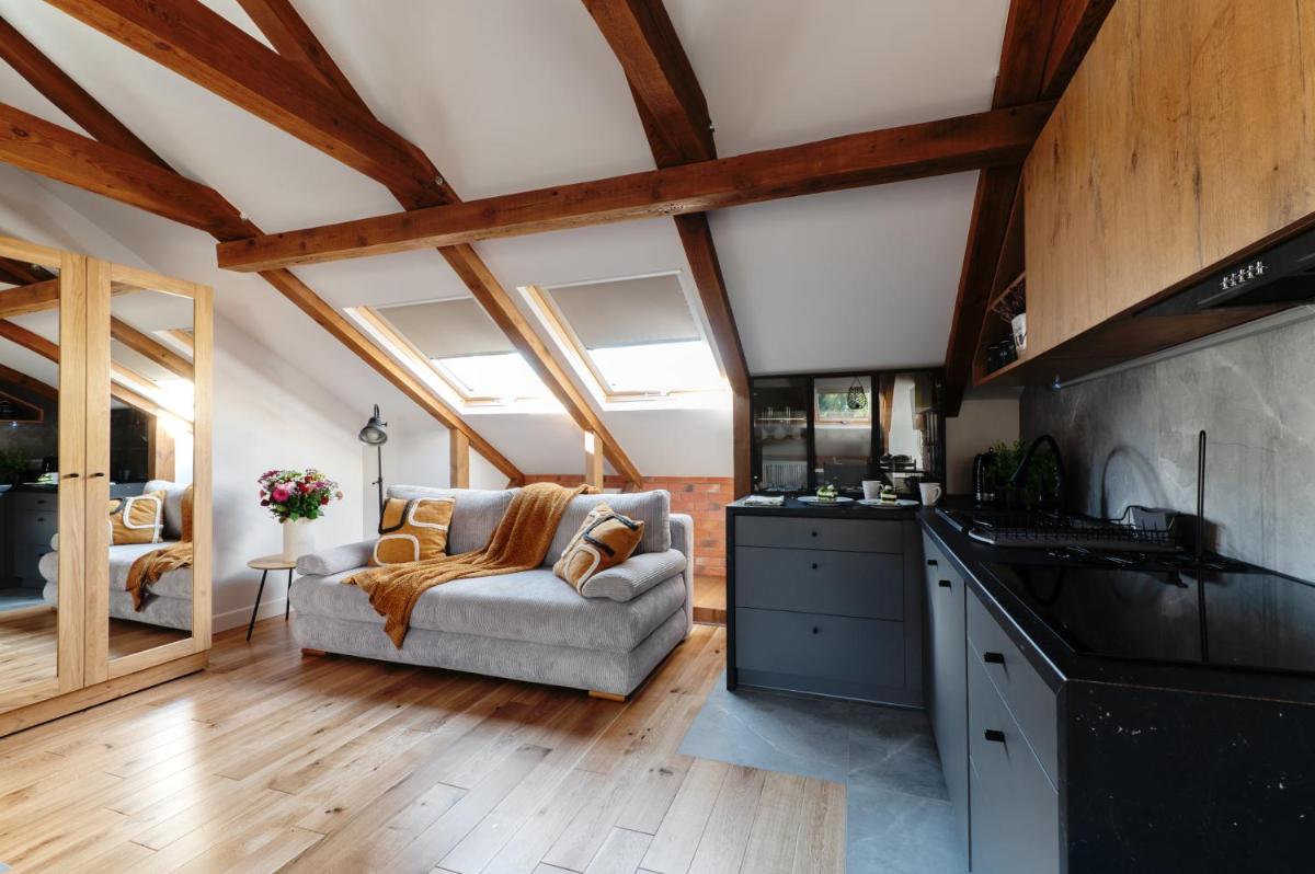 Gostynin Garden Apartment III - Housity