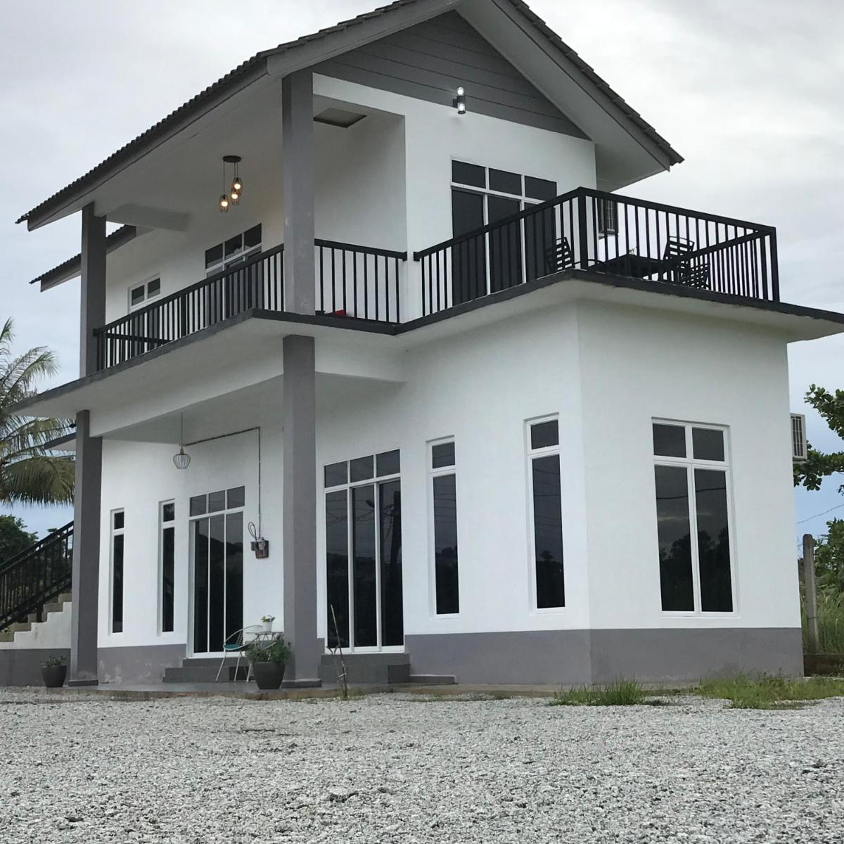 Rumah Sawah Homestay Pasir Puteh - Housity