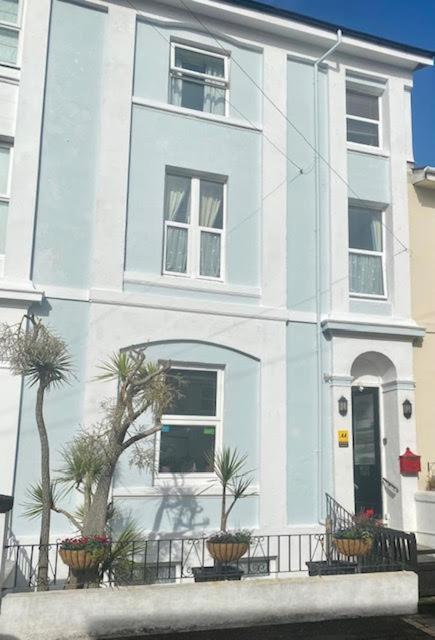 Babbacombe Palms - Housity
