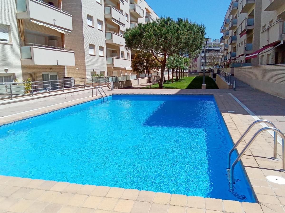 Vivalidays Alicia - Fenals - Lloret de Mar - Housity