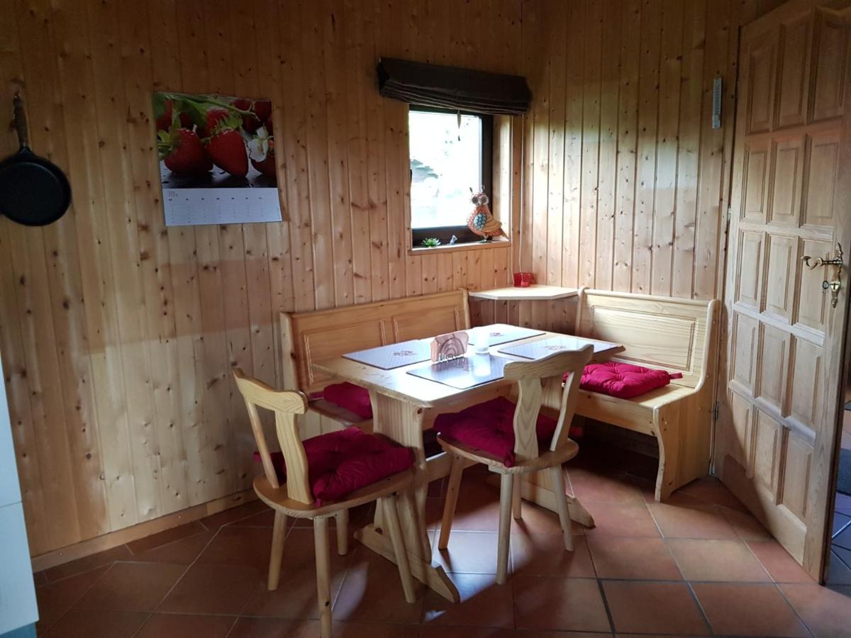 gemütliches Ferienhaus in der Natur - Housity