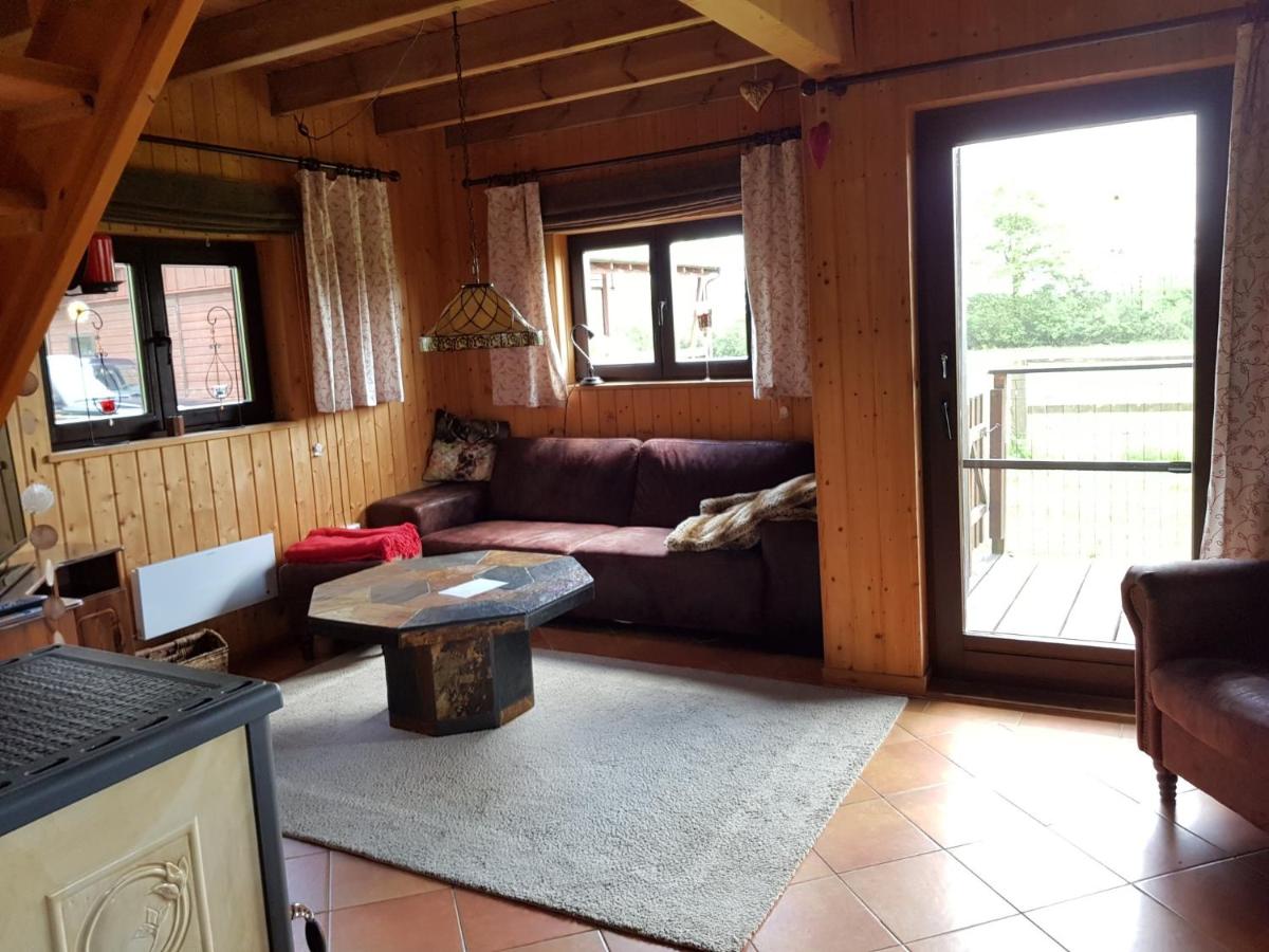 gemütliches Ferienhaus in der Natur - Housity