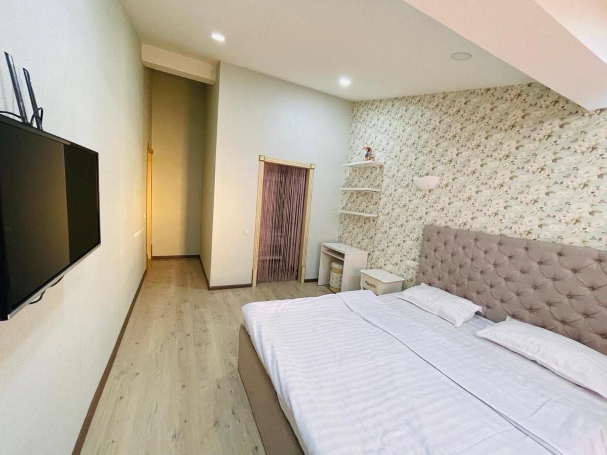 Suitetrails - Aleksandra Apartment