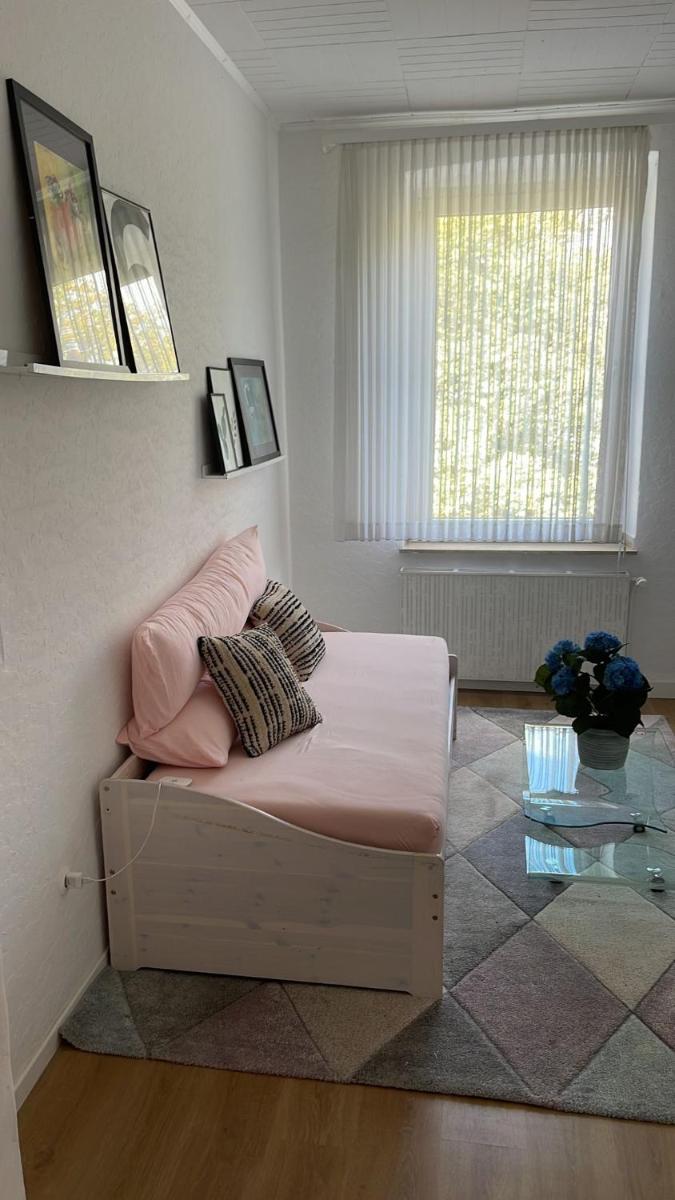 1 Schlafenzimmer 1 Whonzimmer Waschmaschine Trockner Maximum 4personen Rheinhausen Center Appartement 1705 - Housity