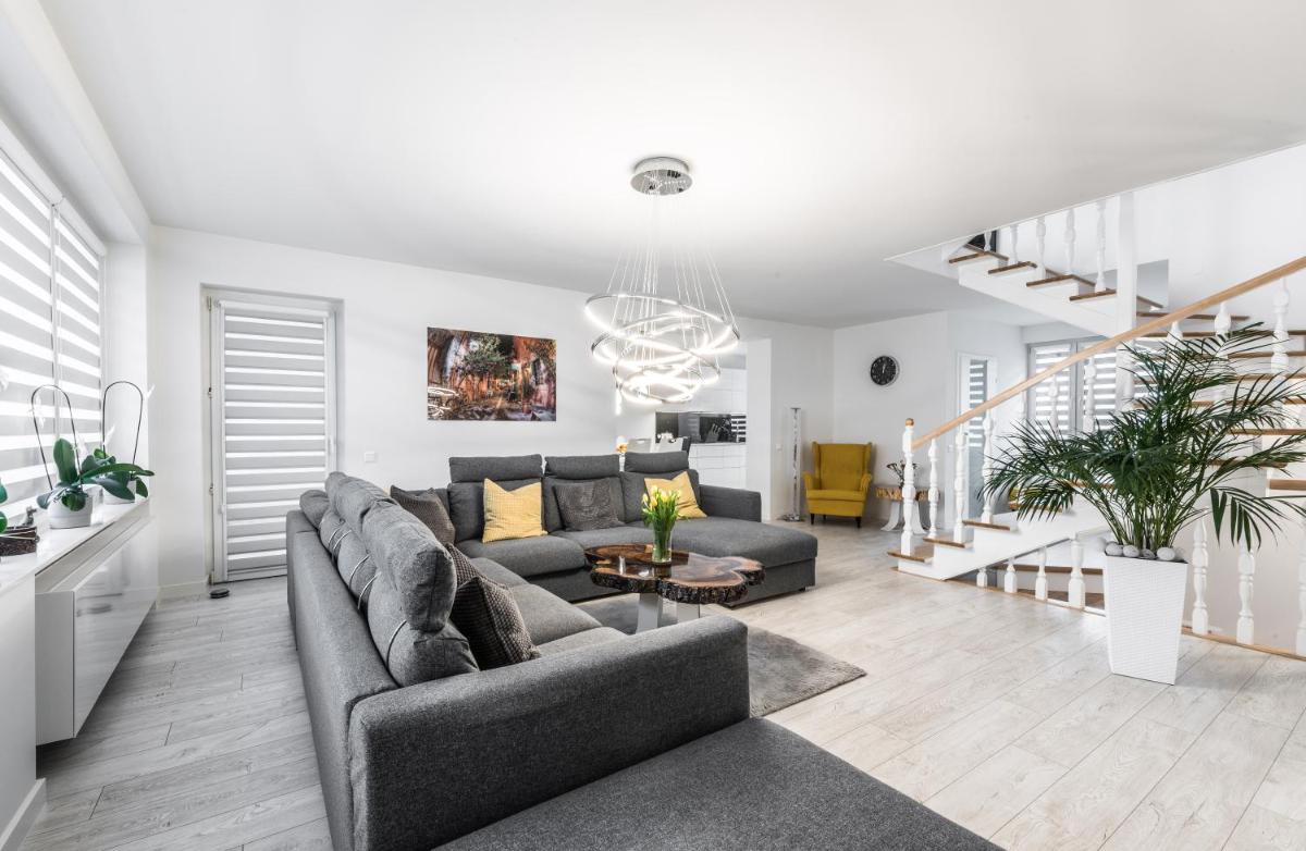 Villa House Poznań * SAUNA * - Housity