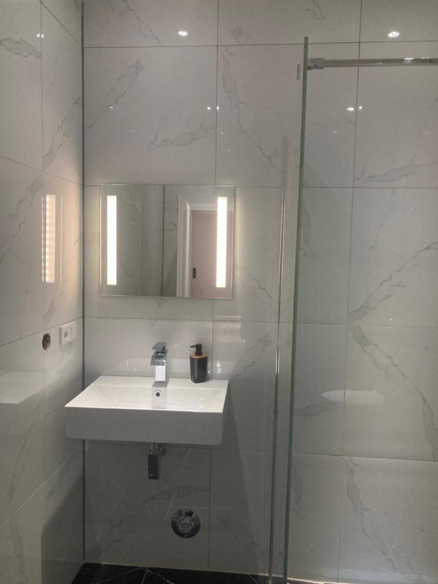 SWS Apartment - Housity