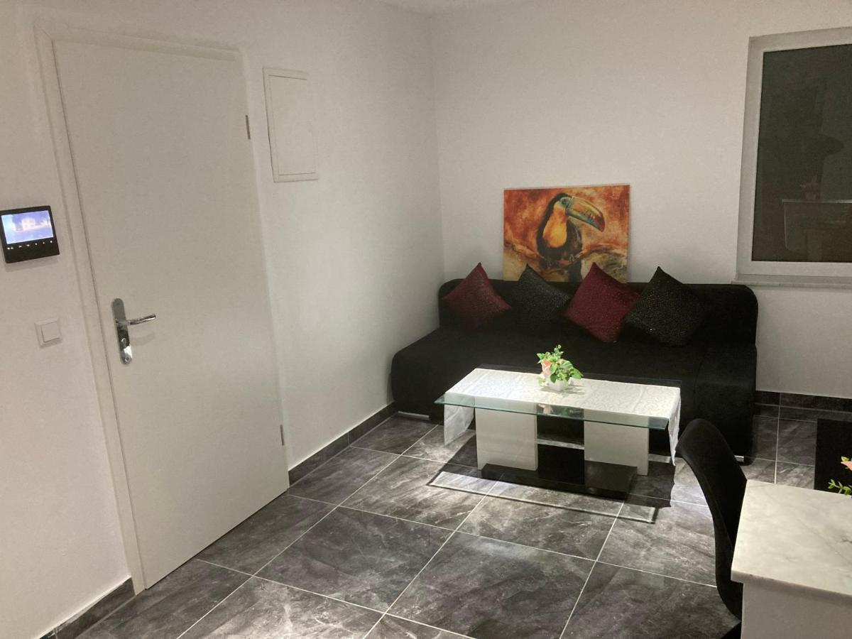 SWS Apartment - Housity