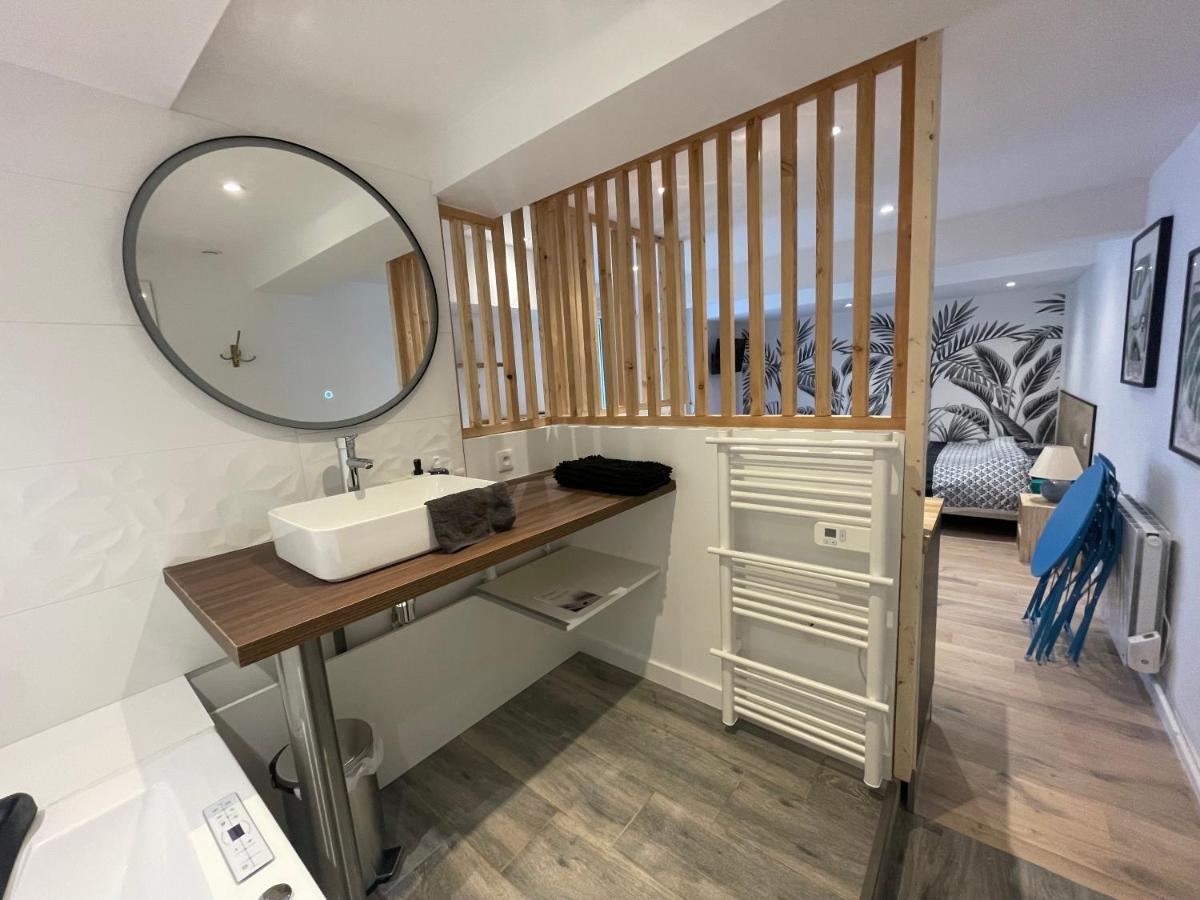 Un coin de détente - magnifique studio balnéo - 122 - Housity