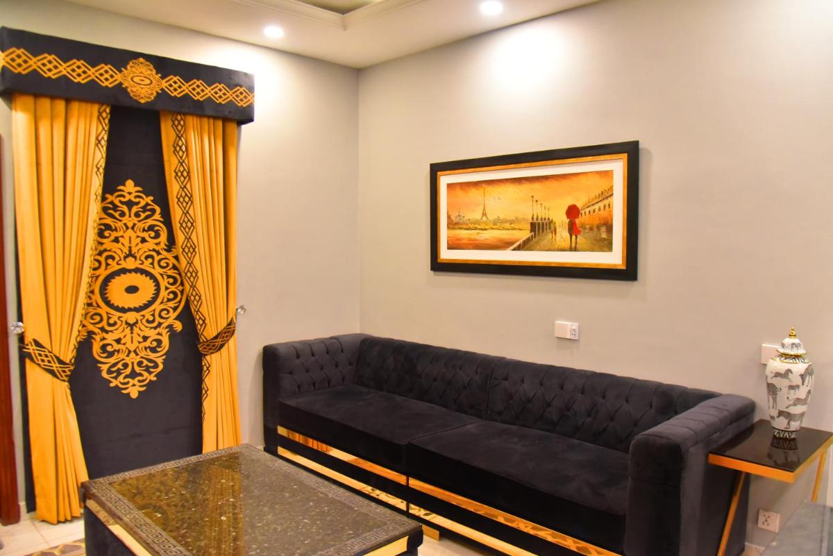 Imperial Suites - Hizvo