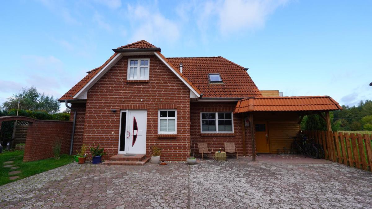 Ferienwohnungen am Krakower See - Housity