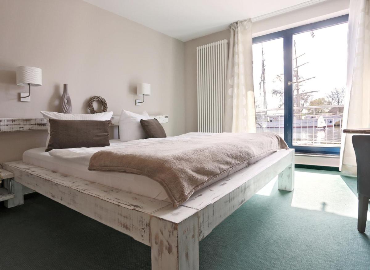 Hotel & Restaurant Utkiek - Housity