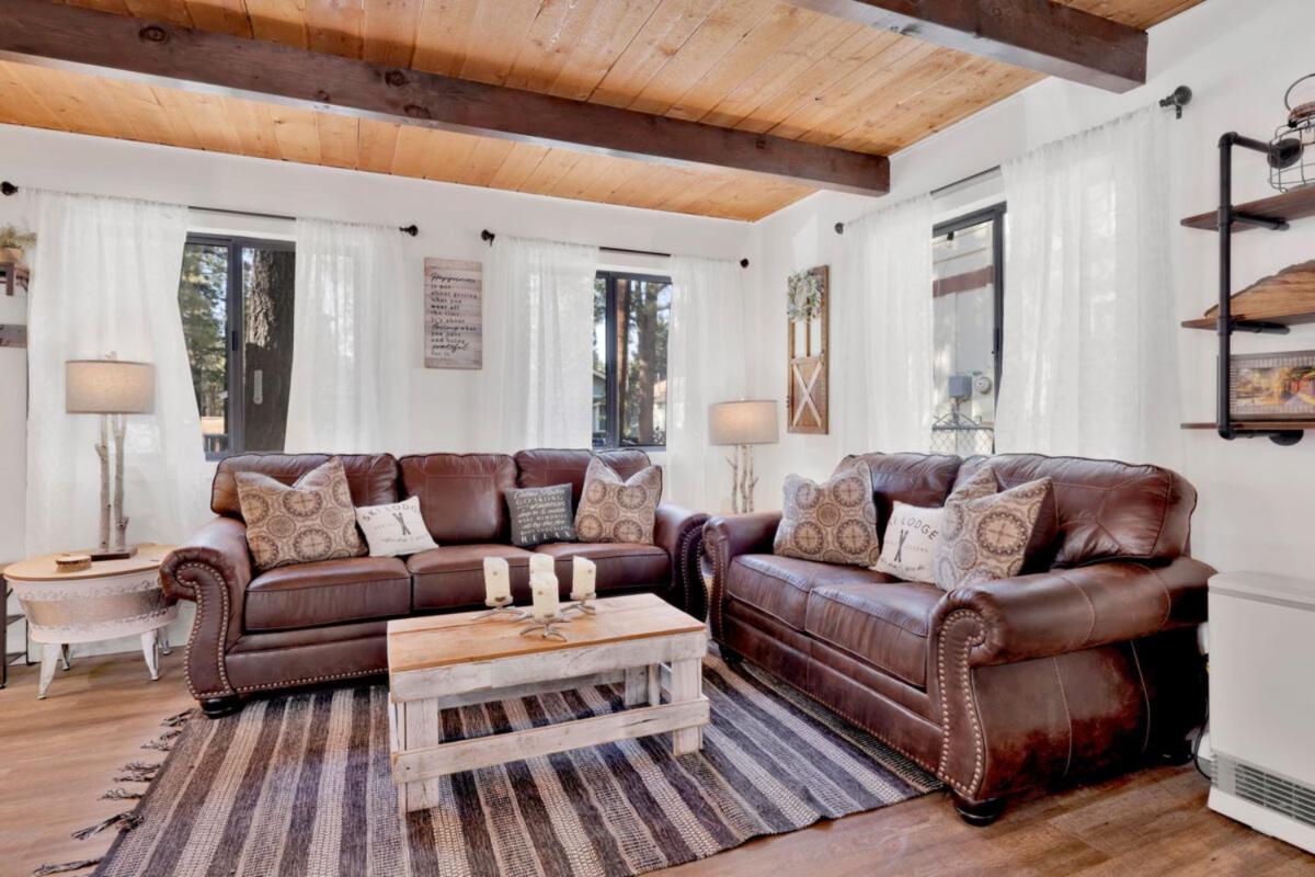 Pura Vida Bungalow #2144 by Big Bear Vacations - Housity