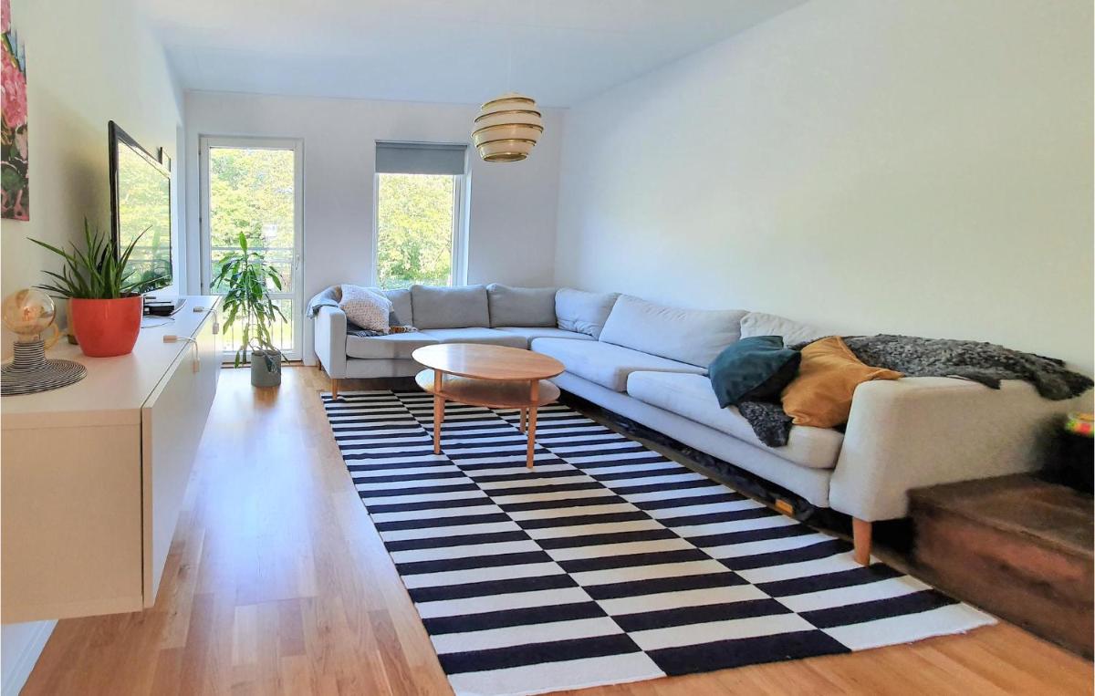 4 Bedroom Nice Home In Limhamn - Housity