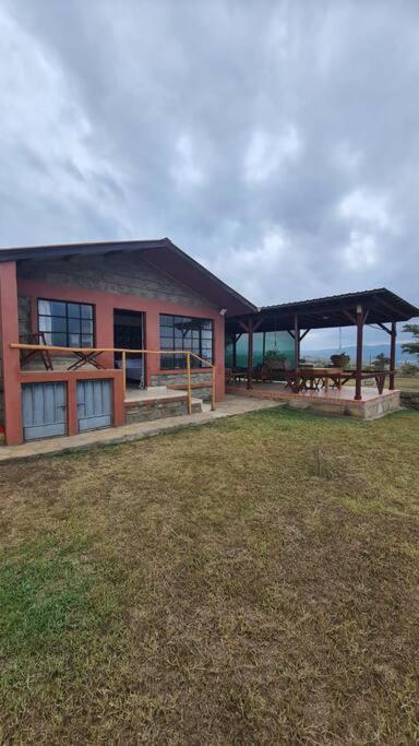 Blue lake house - Housity