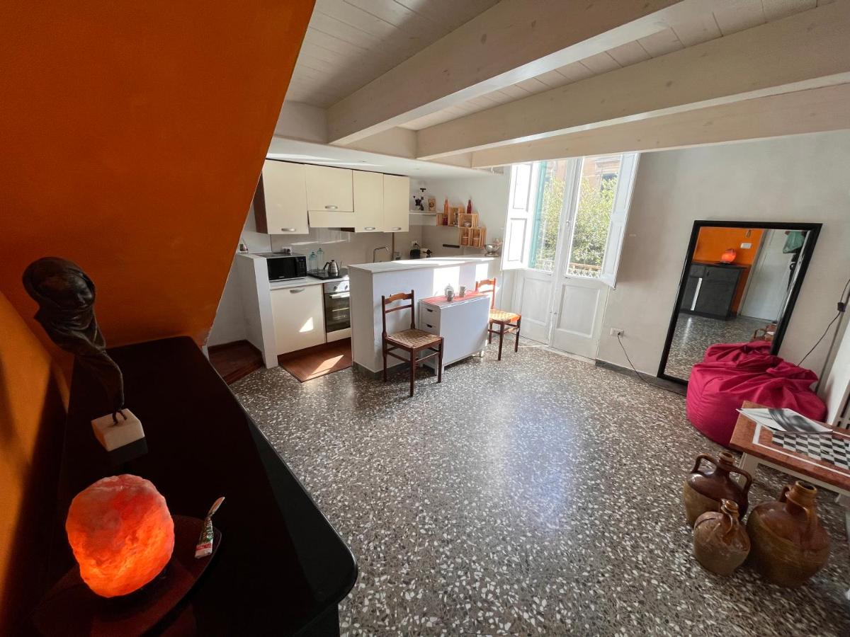 Elia house lecce - Housity