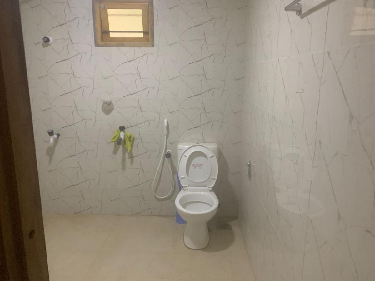 Jaffnatravel & Guest Inn - 2 Bed 1st floor - Housity