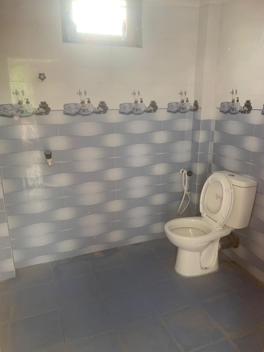 Jaffnatravel & Guest Inn - 2 Bed 1st floor - Housity