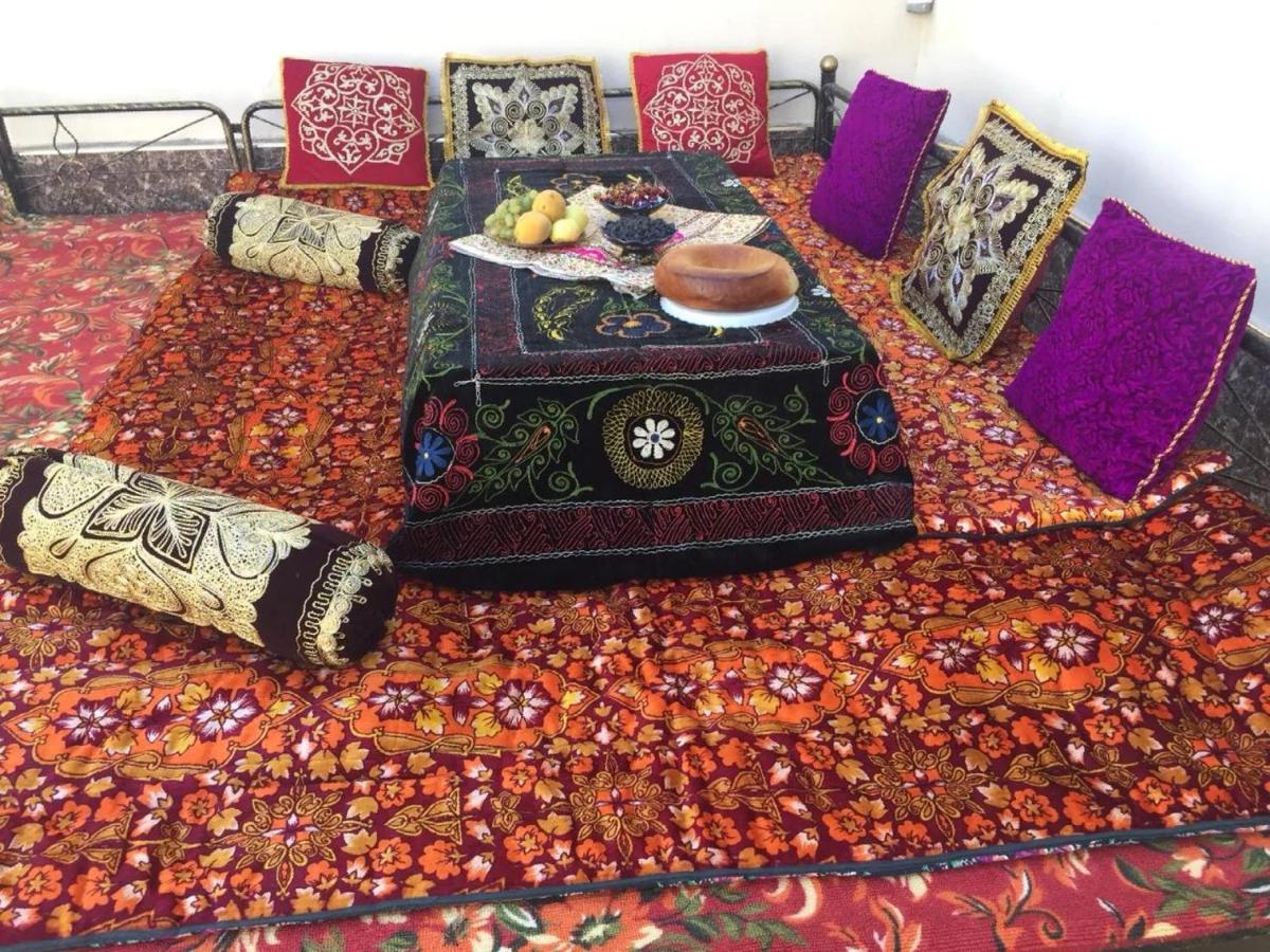 Tohir Ota guest house - Housity