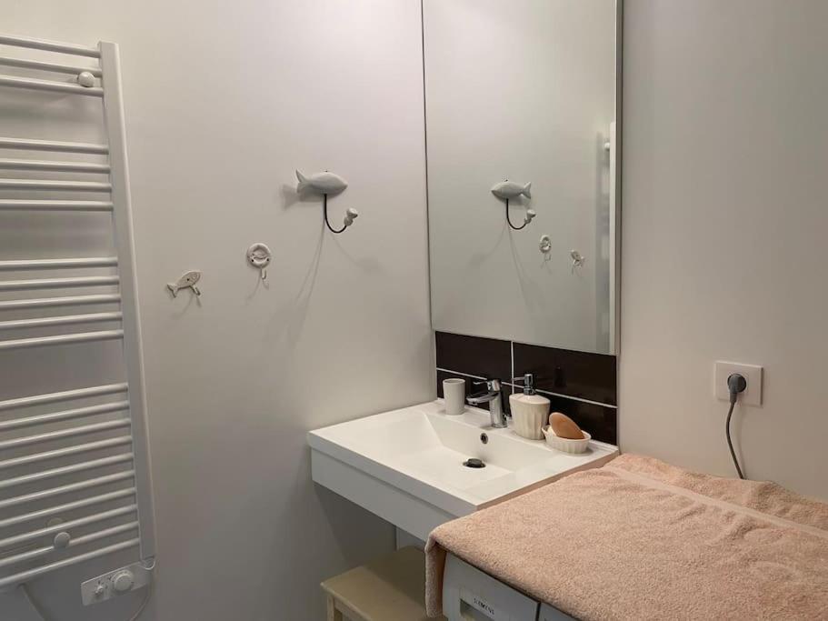 Suitetrails - Superbe appartement avec jardin et parking proche Paris et Disney
