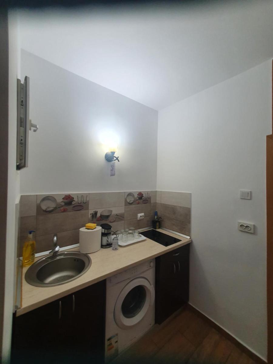 Royal 300 cu 1 bis - Housity