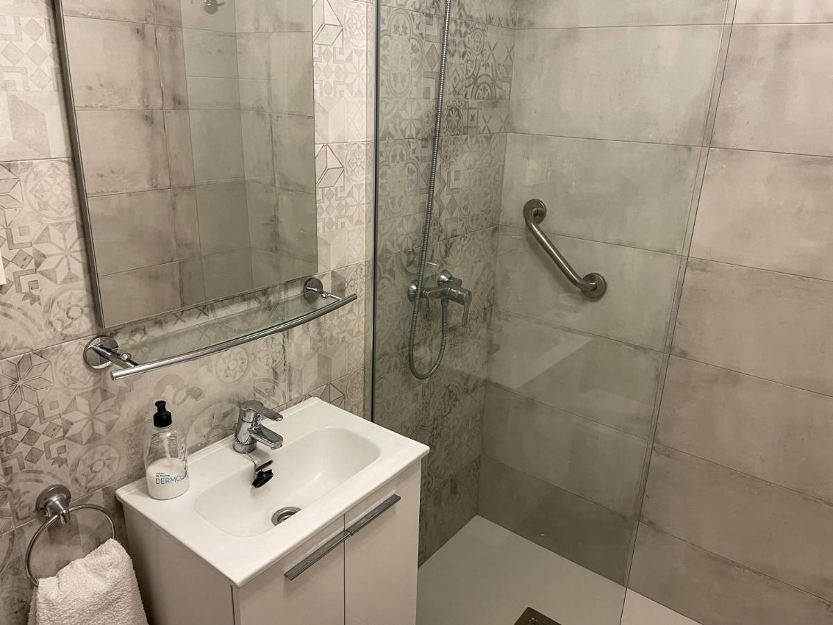 Exceptional 2 Bed Apartment a 2 Min Walk to Beach & close to Los Boliches Train - Housity