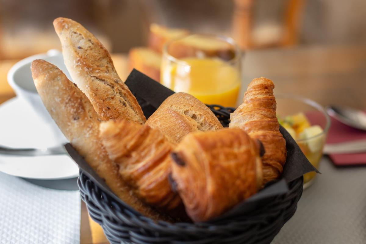 Nourriture dans l'hôtel ou à proximité