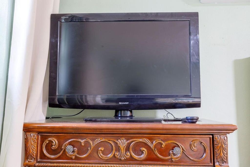 Private Suite in North Miami - Housity