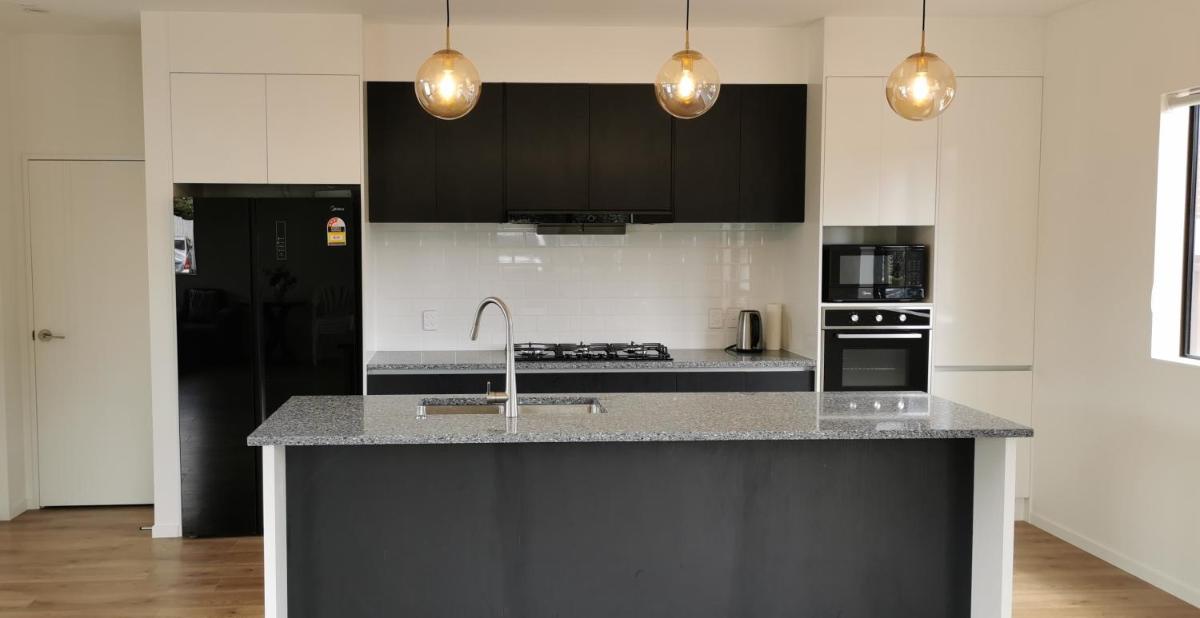 Stunning Stay In Papatoetoe Auckland - Housity